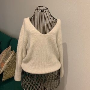 Cream H&M V-neck sweater